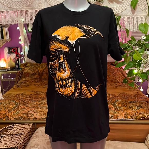 Tops - Gothic Black & Orange skull crescent moon graphic print T-shirt